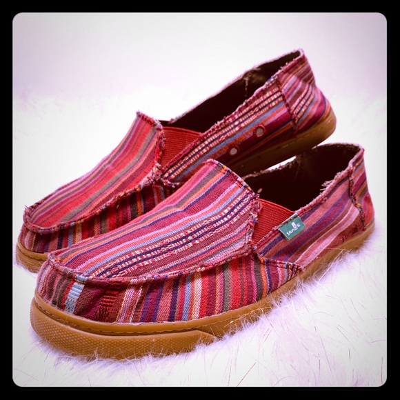Sanuk Shoes - Sanuk | Sidewalk Surfers